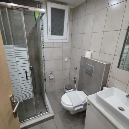 Ismini Cozy דירה *