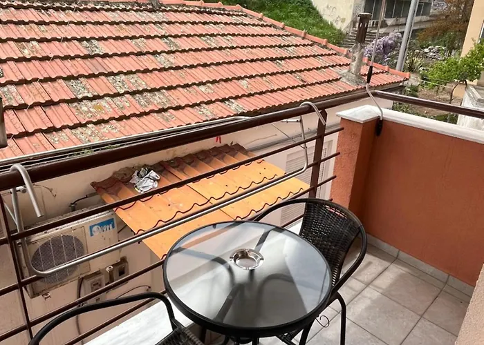 Ismini Cozy شقة كافالا