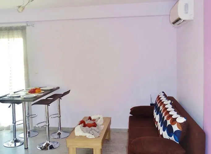 Ismini Cozy شقة كافالا