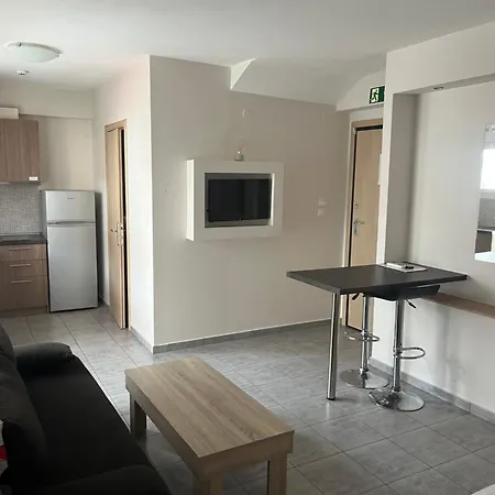 Апартаменты Omonoias 171 Кавала