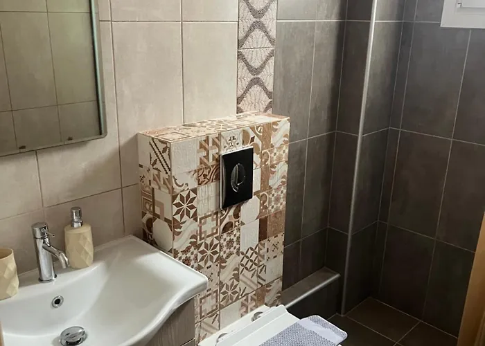 Ismini Cozy Kavala